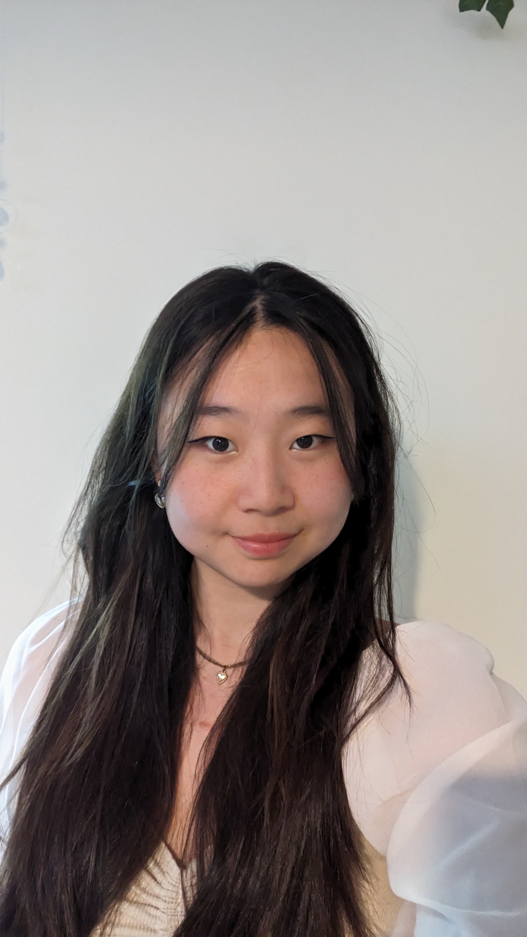 Profile photo of peer adviser, Angelina Ma